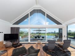 Giebelfenster in Holz-Aluminium innen