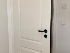 Weiße Zimmertür in Bad Kissingen