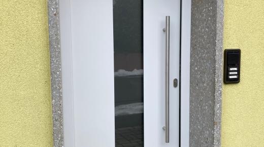 Weiße Kunststoff-Haustür Bad Kissingen von PaX